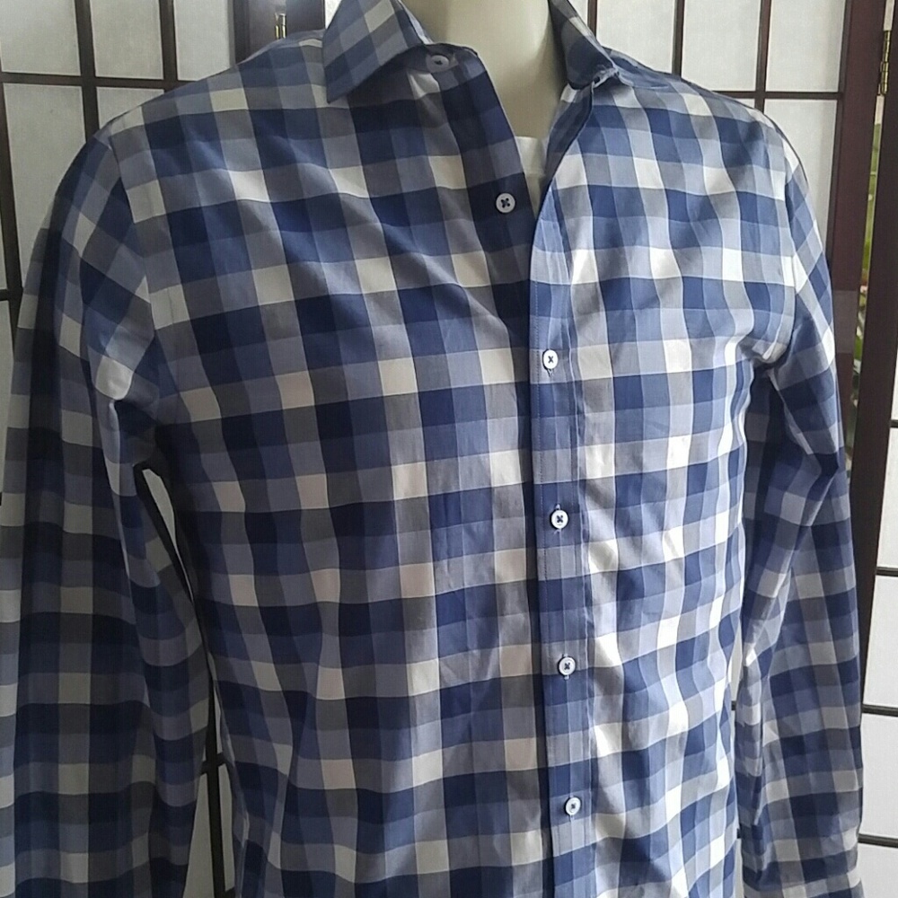 Shirt - Picture 2 of 6